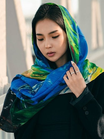 stylish Symphony scarf